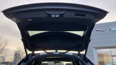 Land Rover Range Rover Velar 2.0 D200 R-Dynamic SE 5dr Auto Diesel Estate